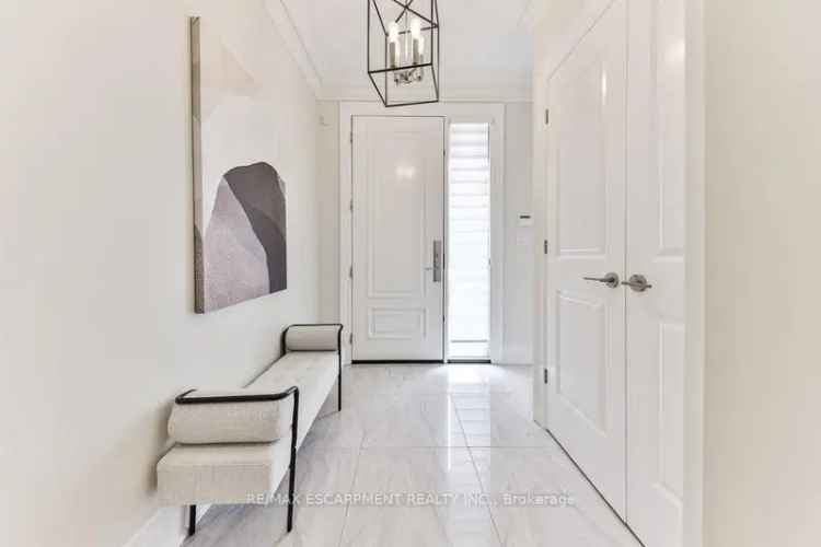 Spacious Port Credit Semi-Detached Home with Finished Basement and Private Entrance