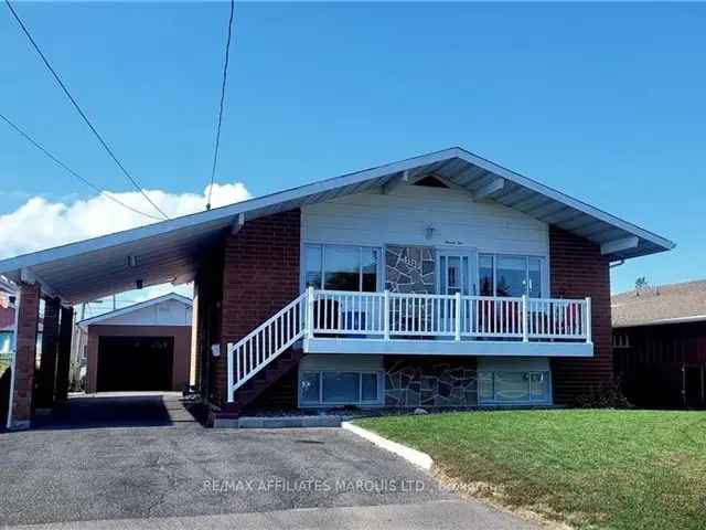 Raised Bungalow with In-Law Suite - Updated Family Home