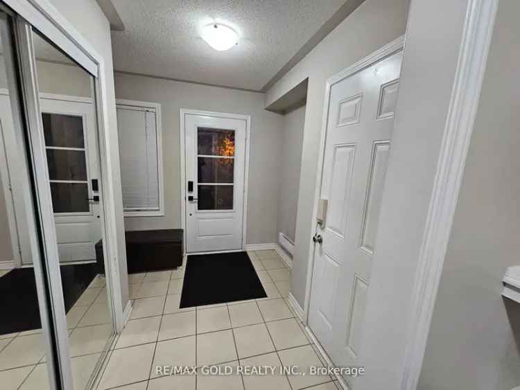 House For Sale in Brampton, Ontario