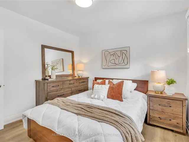 Elegant 3 1 Bedroom Bungalow in Aurora Heights