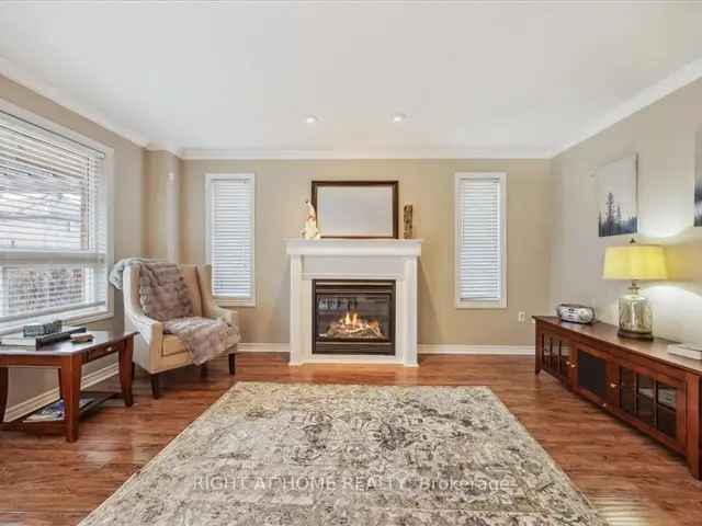 Beautiful 2 Storey Home in Ardagh Bluffs - 4 3 Baths Finished Basement