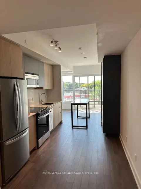 Spacious 1-Bedroom + Den Condo near Scarborough Town Centre