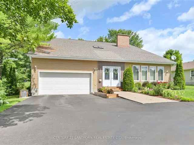 4 Bedroom Family Home Madoc Village Over 3200 Sq Ft