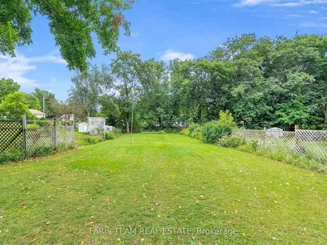 Large In-Town Lot, Hwy 400 Access, Near Georgian Bay Beaches