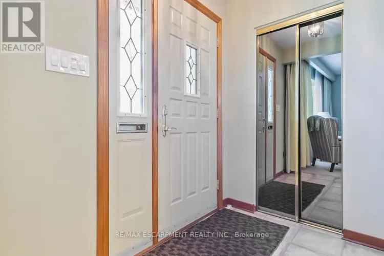 Clarkson Village Family Home 4-Bedroom Inground Pool Large Lot