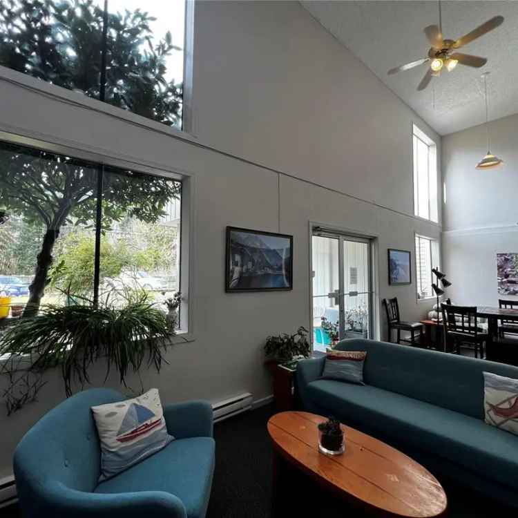 Tahsis Springs Condo 3 Bedroom Ocean View Court Sale