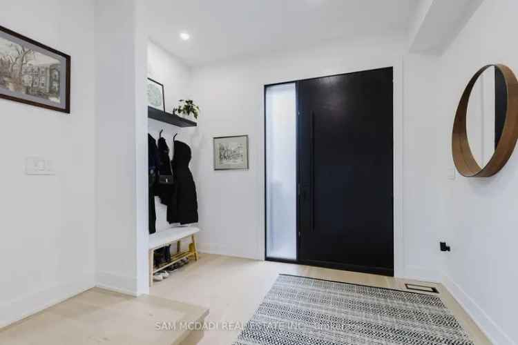 Port Credit 4-Bedroom Family Home Near Waterfront