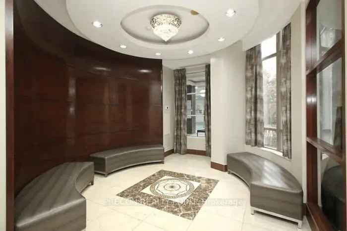 Condo For Sale in Mississauga, Ontario