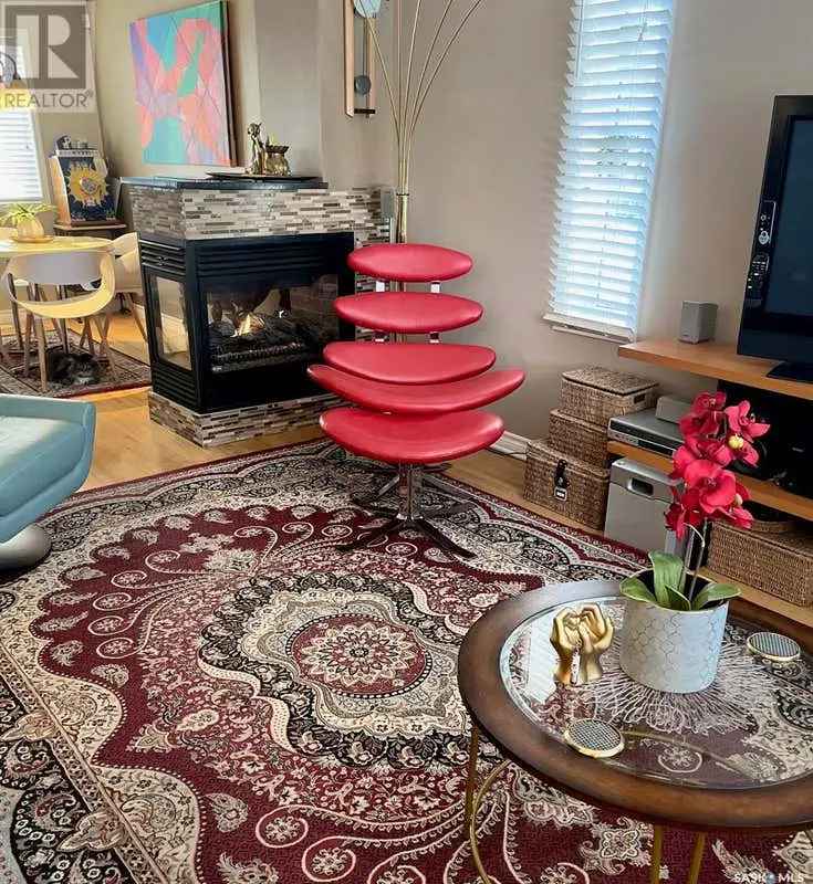 Elegant 3-Bedroom Condo in Cathedral Neighborhood