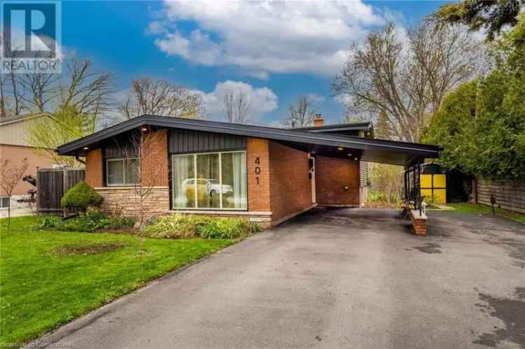 Mid Century Modern 3 Level Backsplit in Elizabeth Gardens