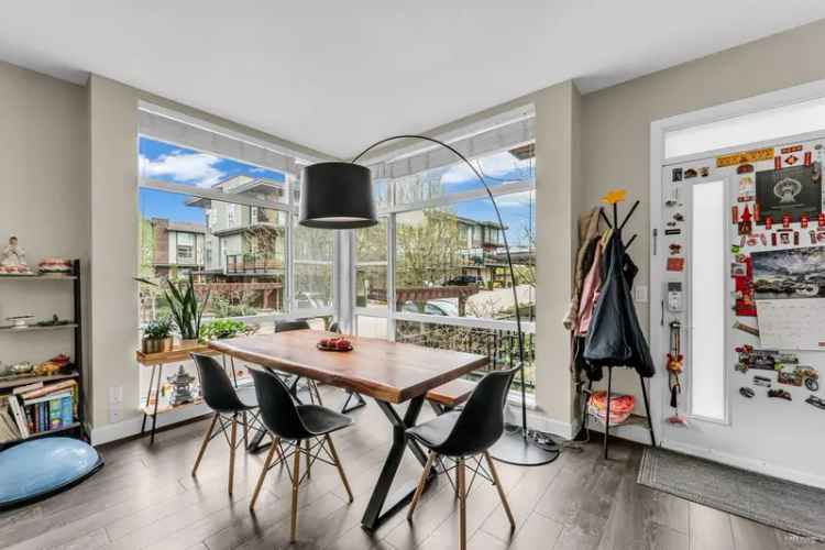 3 Bed 2.5 Bath Townhouse in South Surrey
