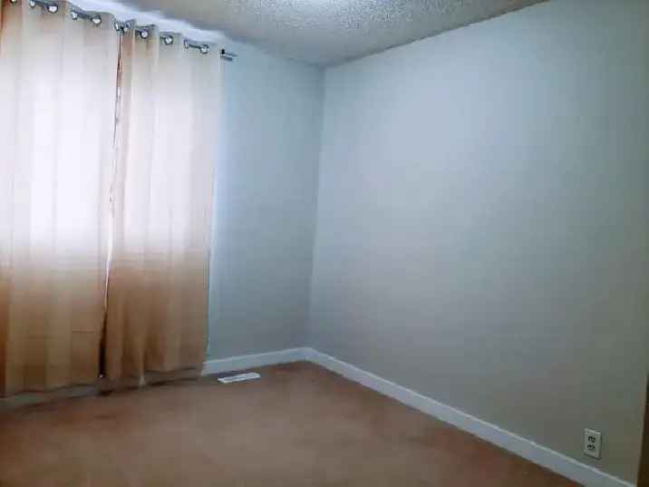 Furnished Room for Rent Female Only in Millwoods with Great Amenities