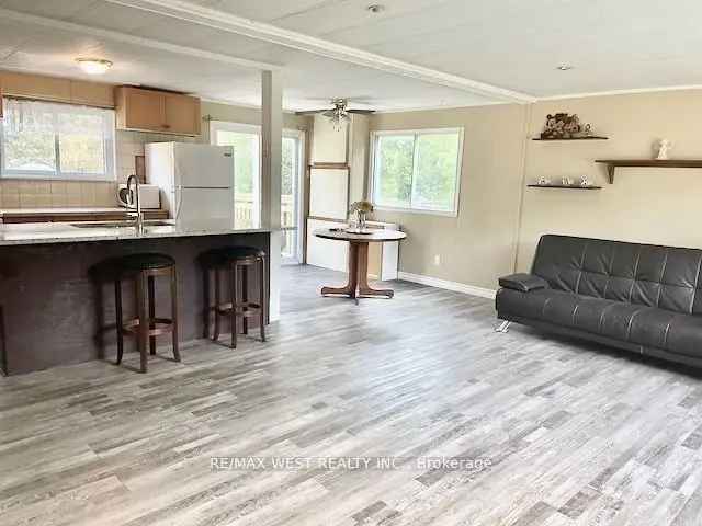 House For Sale in Innisfil, Ontario