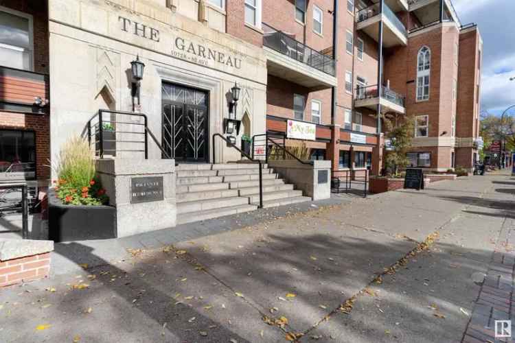 Penthouse for Rent in Whyte Avenue with Luxury Features