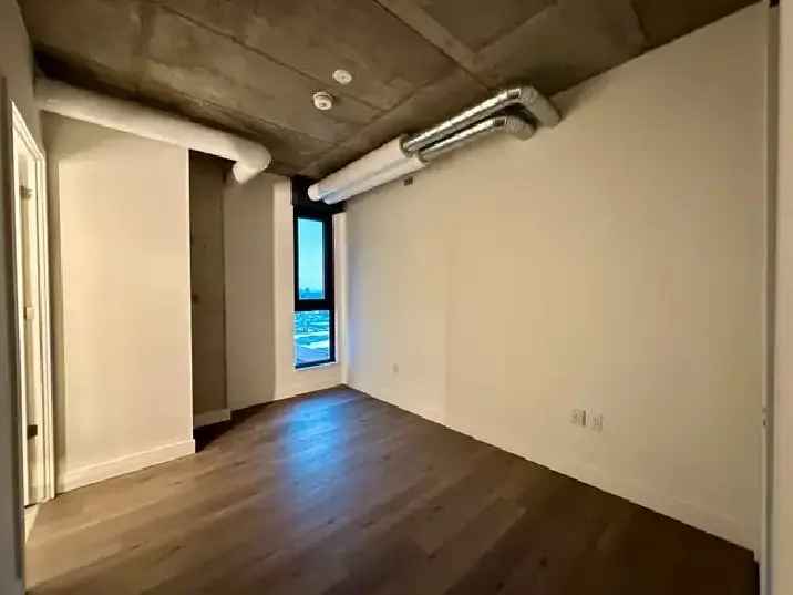 Downtown Ottawa 2-Bedroom Luxury Condo for Rent