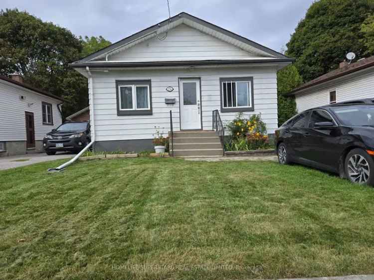 House For Sale in Oshawa, Ontario