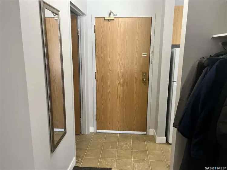 Fully Furnished 1-Bedroom Condo Near University