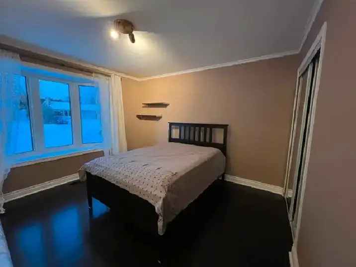 Furnished Room Near Algonquin College