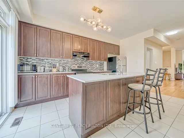 Spacious 3-Bedroom Townhouse in Brampton East