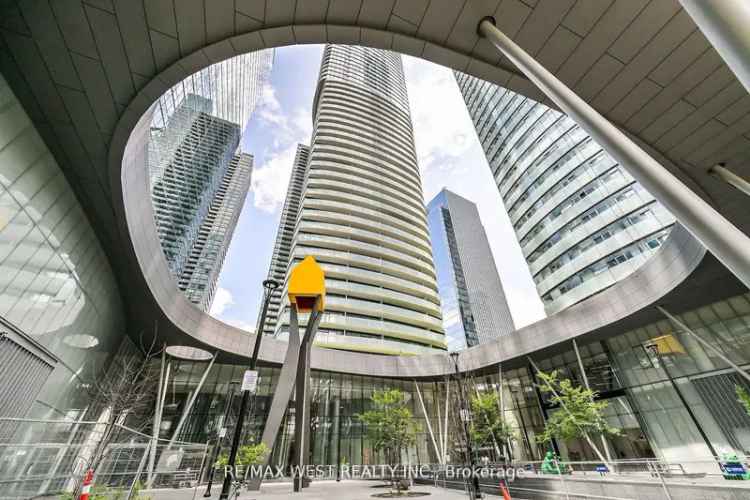 Condo For Sale in Toronto, Ontario