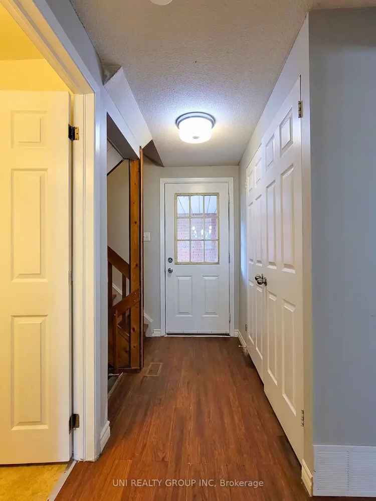 5 Bedroom Condo Townhome in Heron Gate - Family Home or Investment