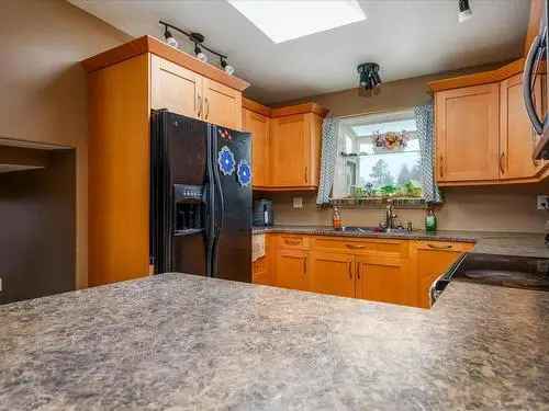 House For Sale Townsite Nanaimo 3 Bedrooms 2 Bathrooms Family Home Investment