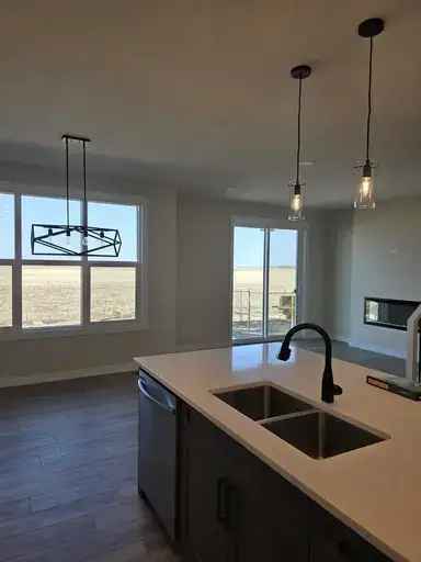474 - Kinniburgh Loop - Duplex in Chestermere