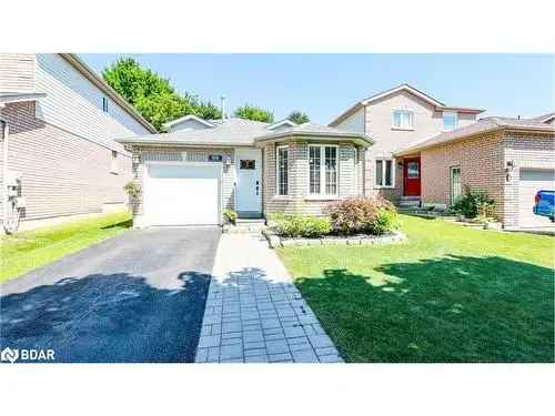 House For Sale In Barrie, Ontario