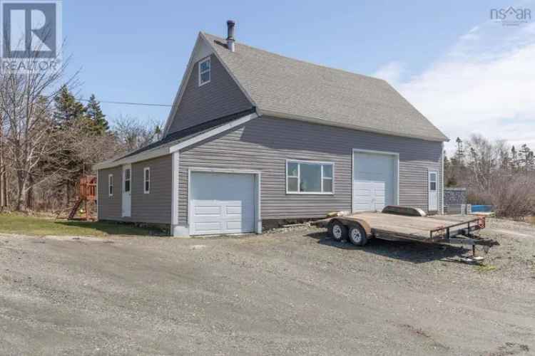 3 Bedroom 1 Bathroom Home on 2.71 Acres with Pool and Workshop