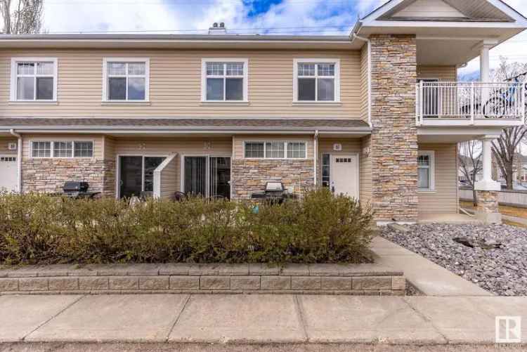 Bays at Summerside 2 Bed 2 Bath End Unit Condo
