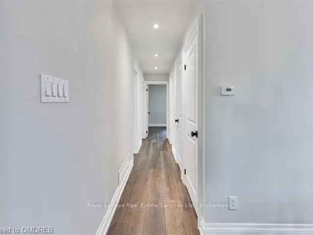 House For Sale in Mississauga, Ontario