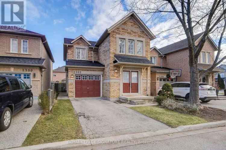 Modern Detached Home with Upgraded Kitchen and Family Recreation Space