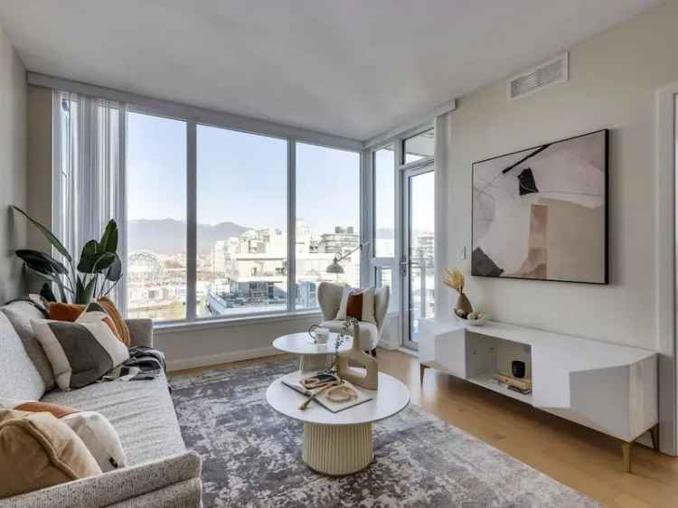 Condo For Sale in Vancouver, British Columbia