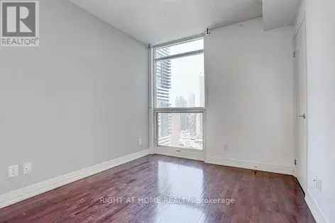 2 rooms apartment of 439 m² in Toronto