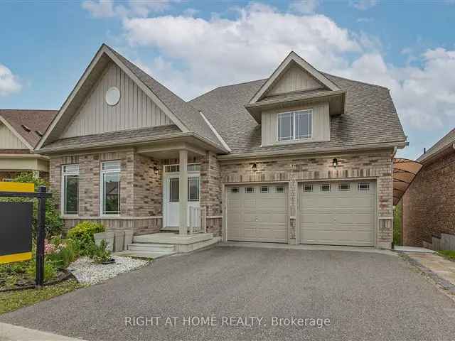 Luxury Detached Bungaloft with Walkout Basement Apartment