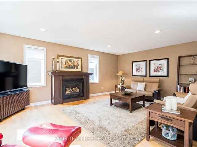 House For Sale in 15, Fawn Crescent, Barrie, Ontario