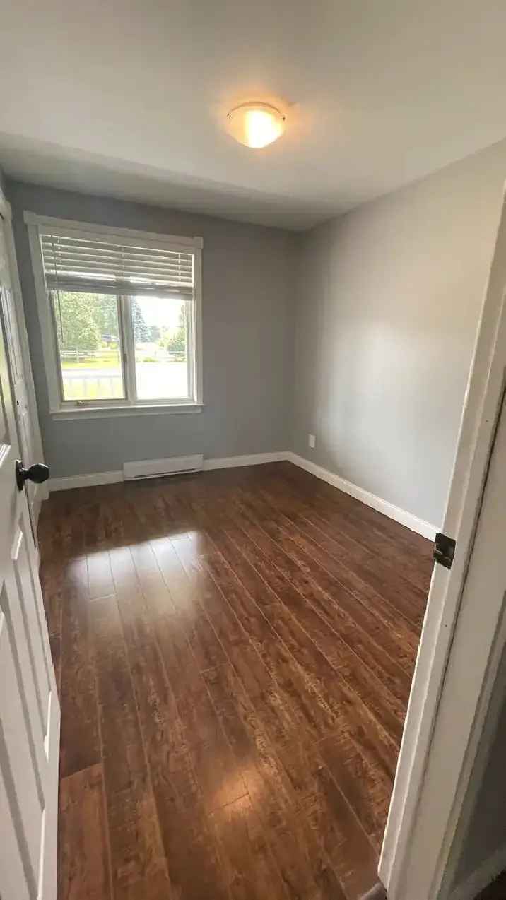 3 bedroom upper unit with garage