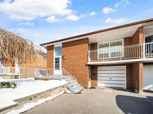 3 Bedroom Semi-Detached Home in Rathwood Mississauga