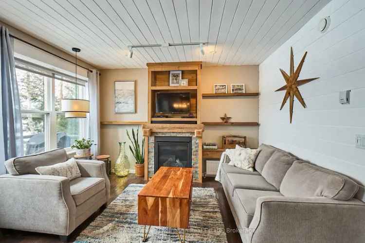 Lakefront Home on Bay Lake - Low Maintenance Waterfront Living