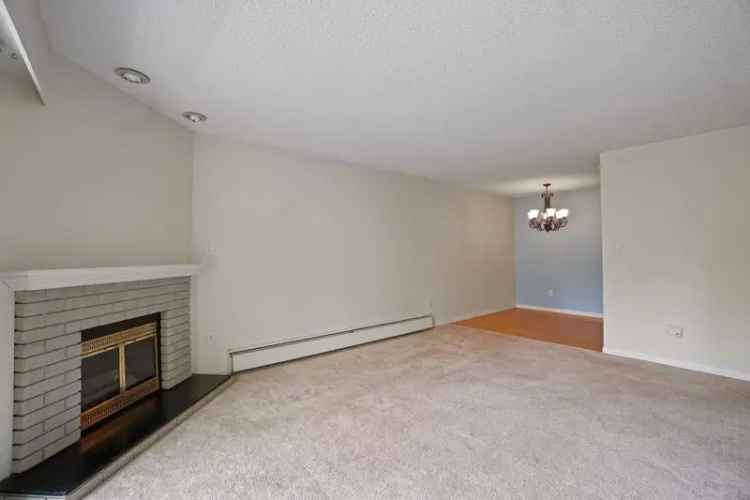2 Bedroom Condo near Lougheed Mall Burnaby R2998706