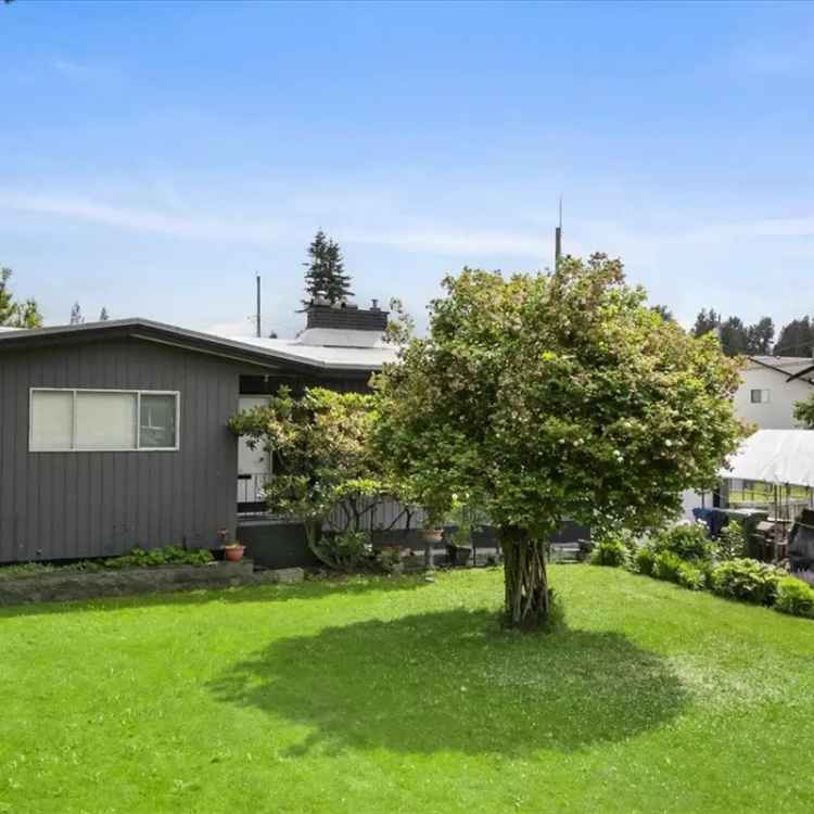 5 Bedroom House with Development Potential Near HWY 1 and UFV