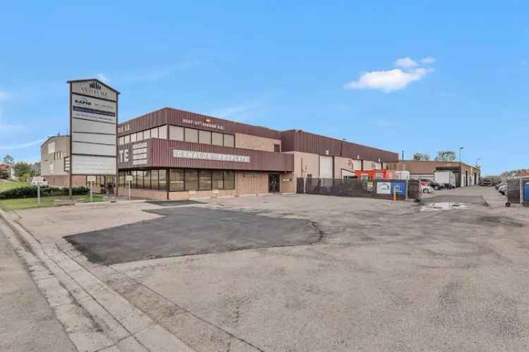 Commercial property For Sale in 57, 1 Avenue Southeast, Redcliff, Alberta