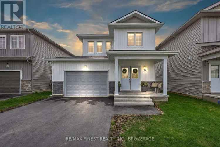 37 Brennan Crescent 3 Bed 2.5 Bath Home