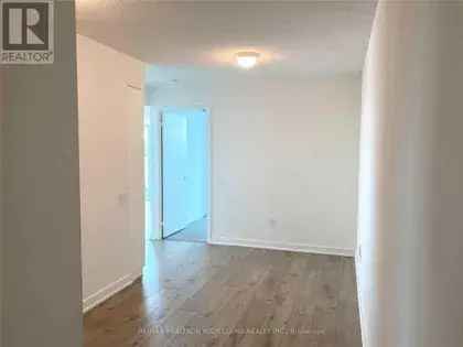 2 rooms apartment of 458 m² in Toronto