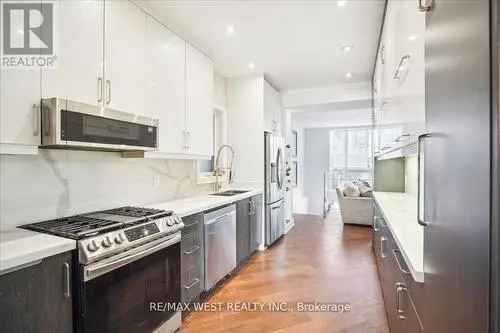 House For Sale Junction Triangle Toronto 4 Storey Luxury Home With Laneway Suite