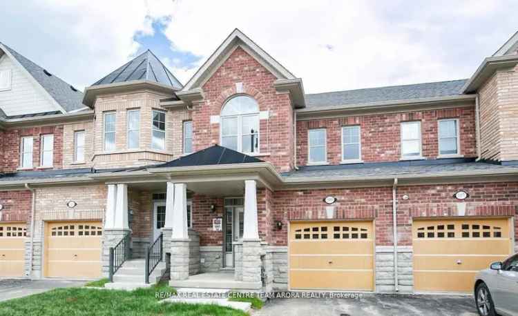 Townhouse For Sale in Brampton, Ontario