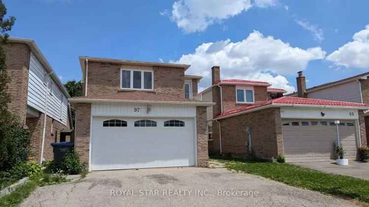 House For Sale in Brampton, Ontario