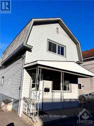 3-Unit Investment Property Vanier North Ottawa Duplex Warehouse