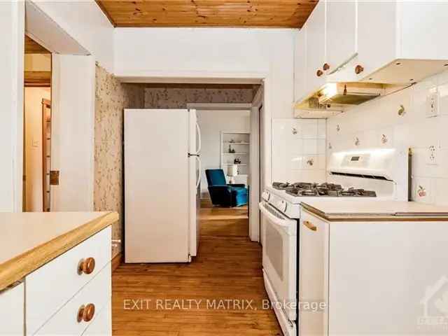 House For Sale in Carleton Place, Ontario