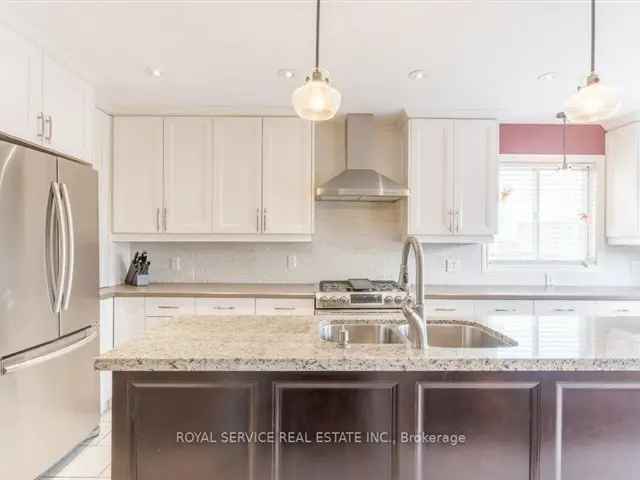 House For Sale in 1020, Fraser Court, Cobourg, Ontario